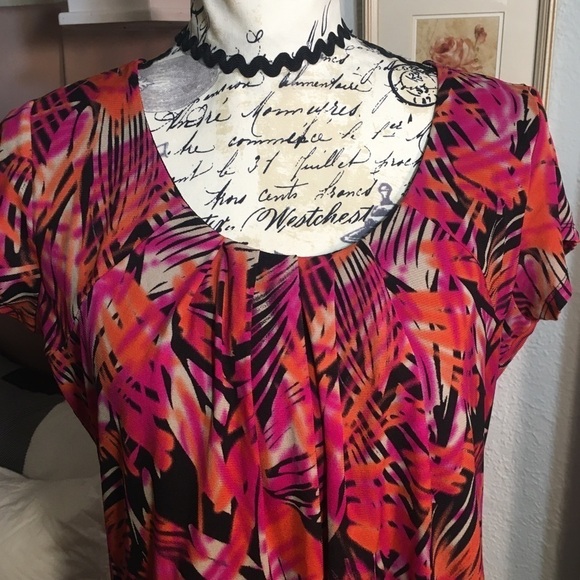 Worthington gathered neckline bright tropical print blouse - Picture 2 of 7